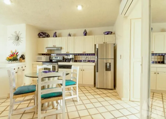 Beach&oceanfront Terrasol Condo, 2 Pools&patio Cabo San Lucas