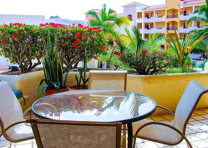 Beach&oceanfront Terrasol Condo, 2 Pools&patio * Cabo San Lucas