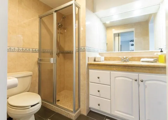 Beach&oceanfront Terrasol Condo, 2 Pools&patio Apartamento