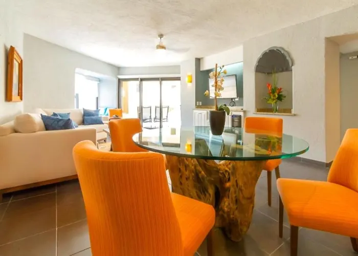 Beach&oceanfront Terrasol Condo, 2 Pools&patio Apartamento