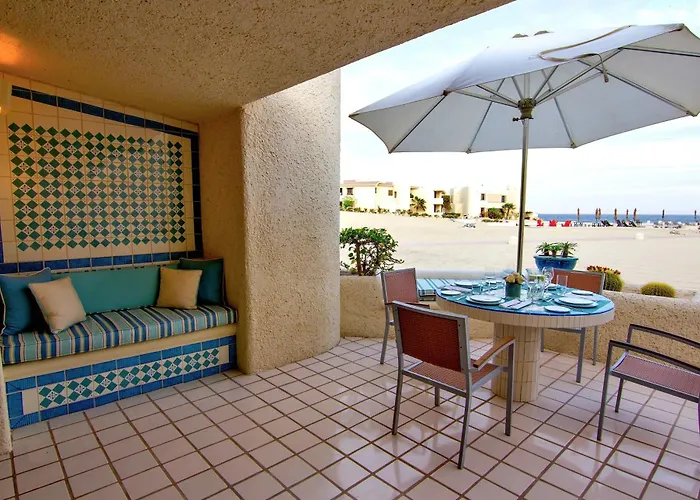 Beach&oceanfront Terrasol Condo, 2 Pools&patio